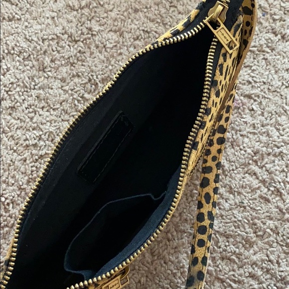 Brandy Melville Cheetah Shoulder Bag - Picture 5 of 5